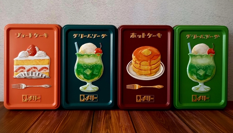 はじけるキャンディチョコレート 歴代限定缶でレトロ喫茶を楽しむ