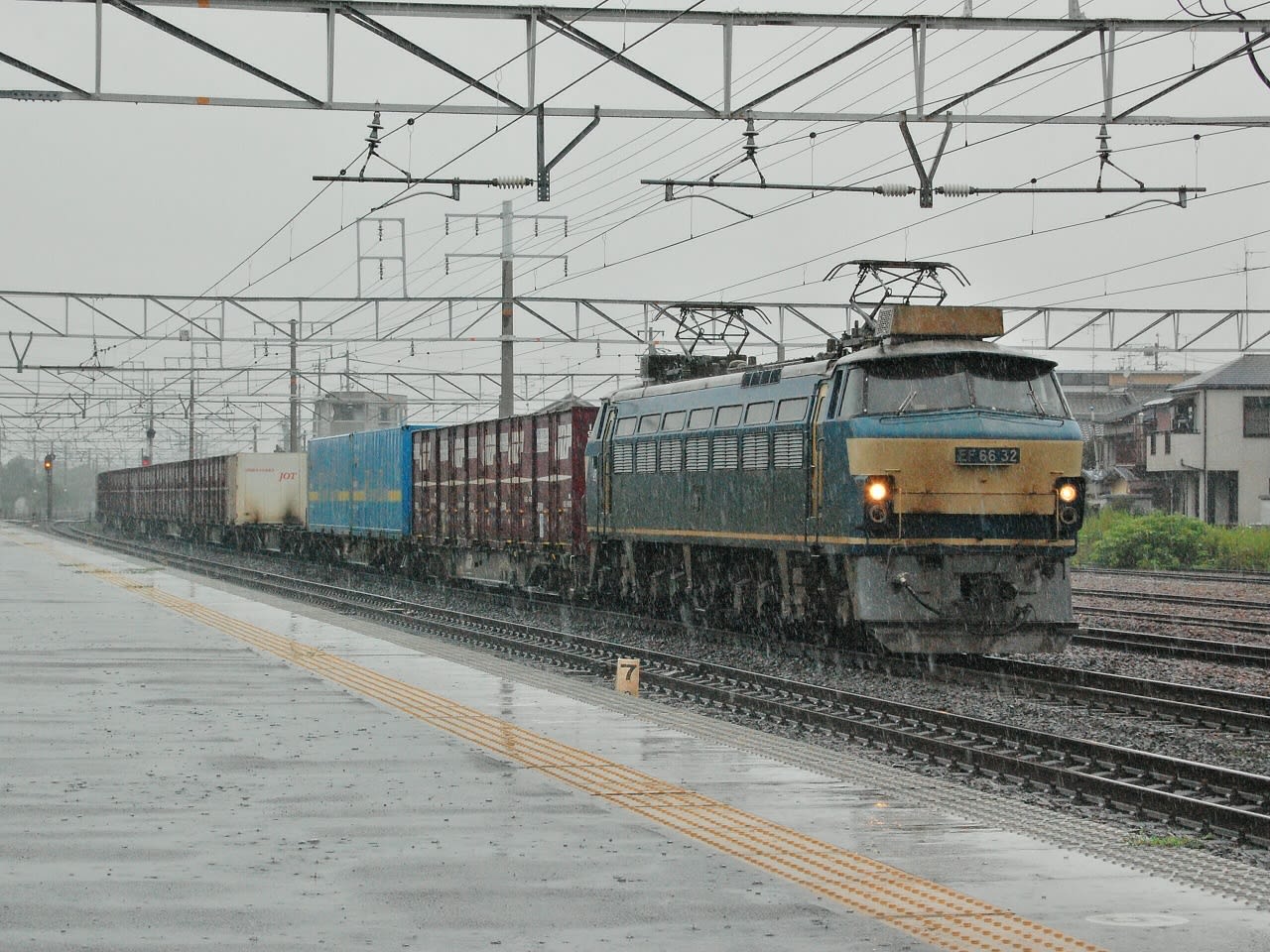 https://cdn-ak.f.st-hatena.com/images/fotolife/k/kyonko683N03/20250602/20250602014347.jpg