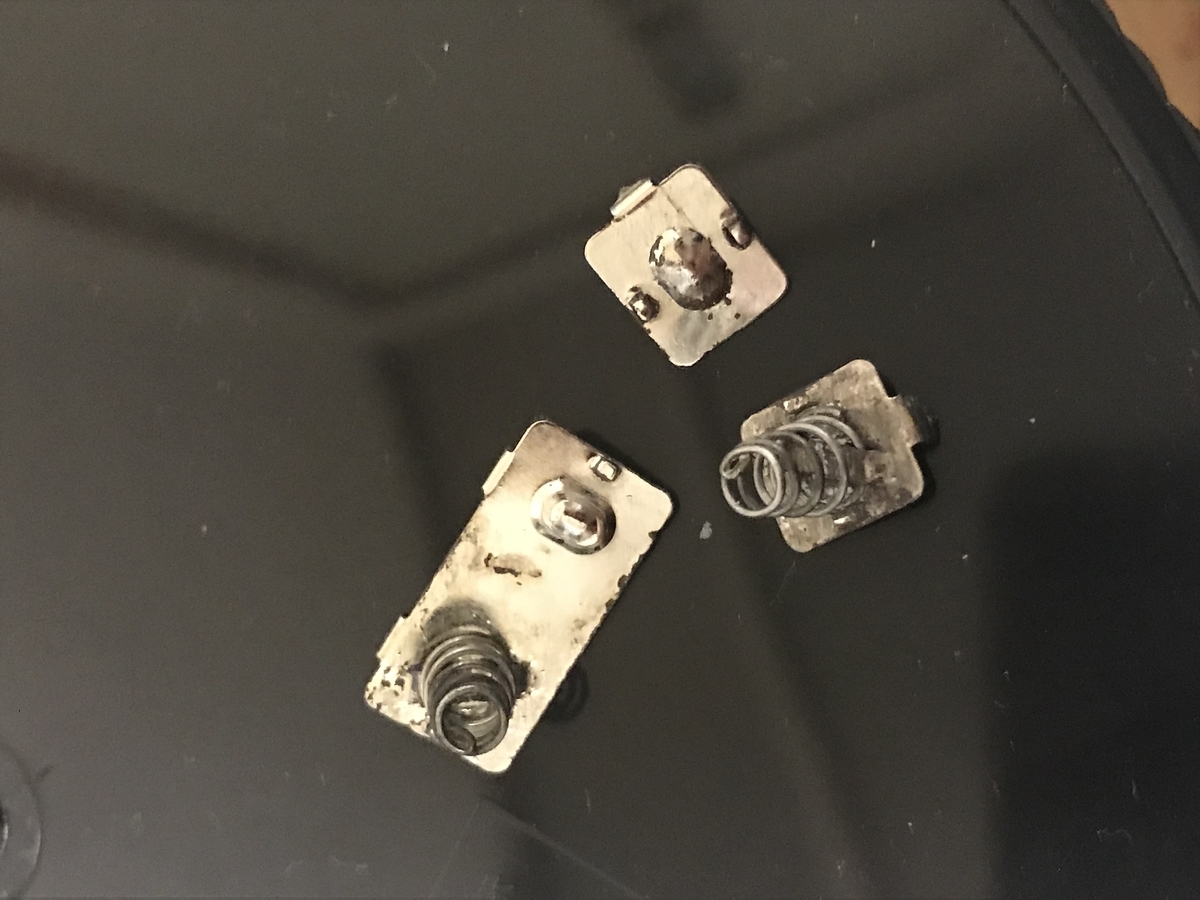 玩具の電池ボックス青錆び取り修理 変身ブレス Dx カブティックゼクター編 ディズおたパパのおもちゃと育児日記 玩具の電池ボックス青錆び取り修理 変身ブレス Dx カブティックゼクター編 ディズおたパパのおもちゃと育児日記