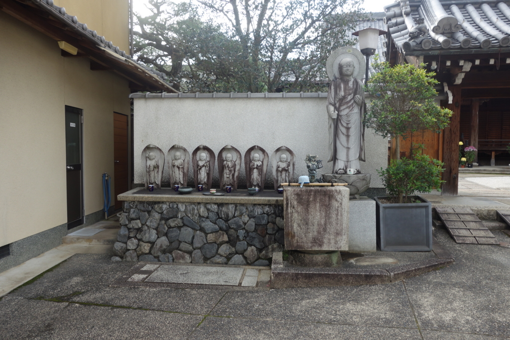 f:id:kyotomichi:20170103171337j:plain