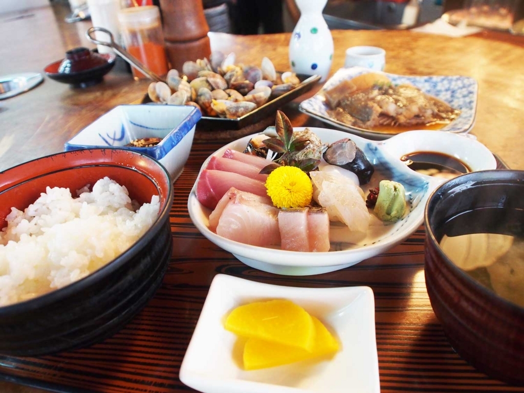 海の幸が堪能できる宮津駅前の大衆食堂「富田屋」へ行ってみた - KYOTO 