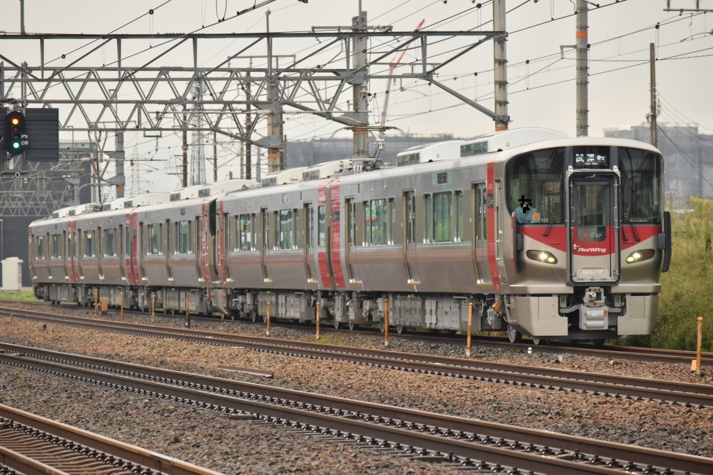 第654列車 近畿車輛から出場した227系 S33 A55編成 の試運転を狙う 写真は鉄で出来ている 第654列車 近畿車輛から出場した227系 S33 A55編成 の試運転を狙う 写真は鉄で出来ている