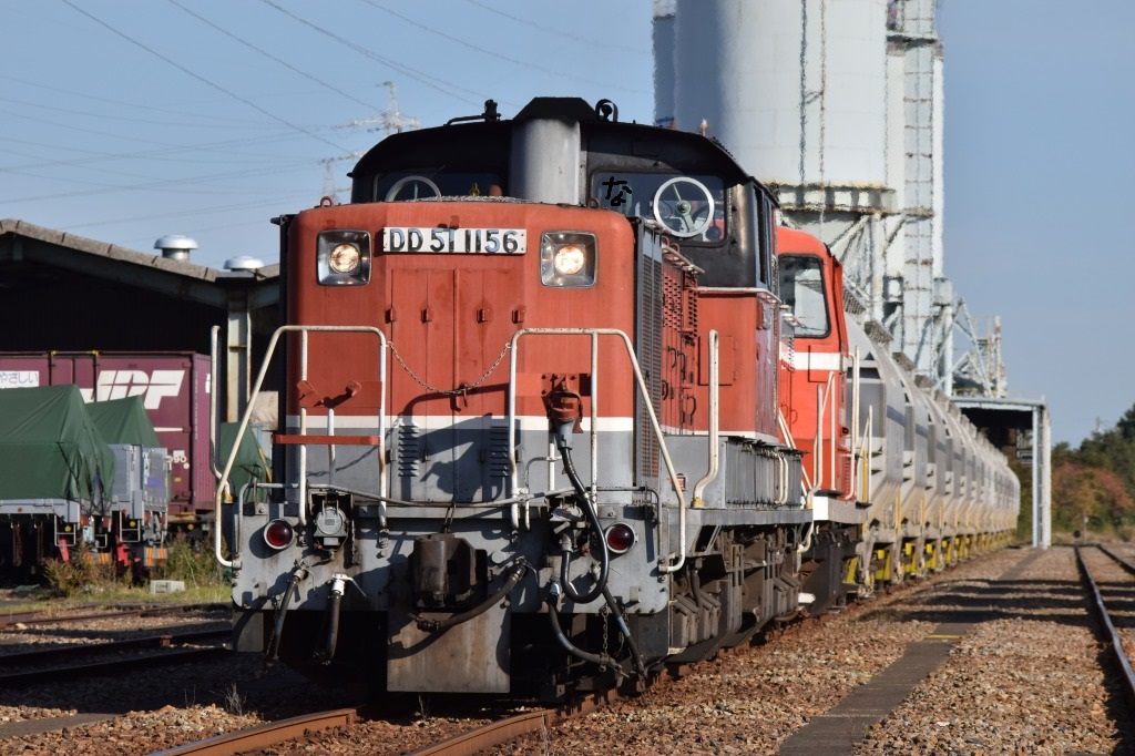 第689列車 「 衣浦臨海鉄道でDD51を狙う 2018秋・愛知遠征その2 」 - 写真は鉄で出来ている。