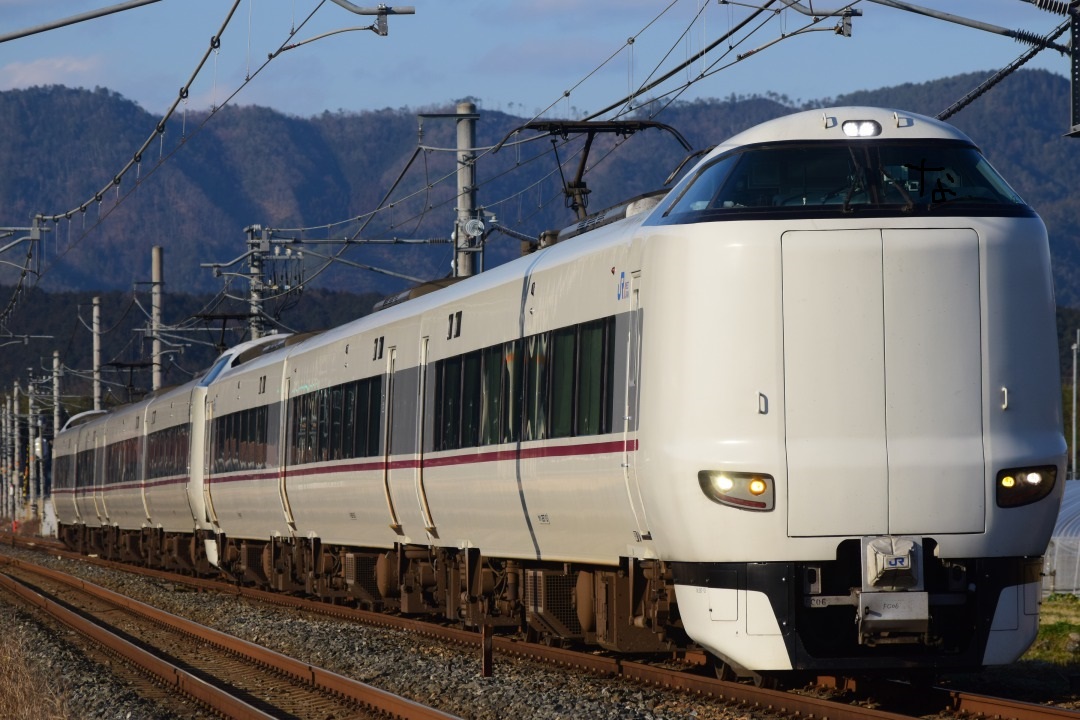第1139列車 「 2丁パンタパラダイス！ 冬季の221系を狙う