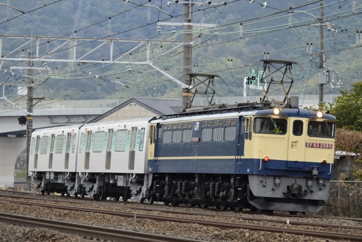 215/65R16 4本セット 30,000円 送料込み 離島は別途 第2233列車 「 甲163 横浜市営地下鉄10000形(10113-10114)の甲種