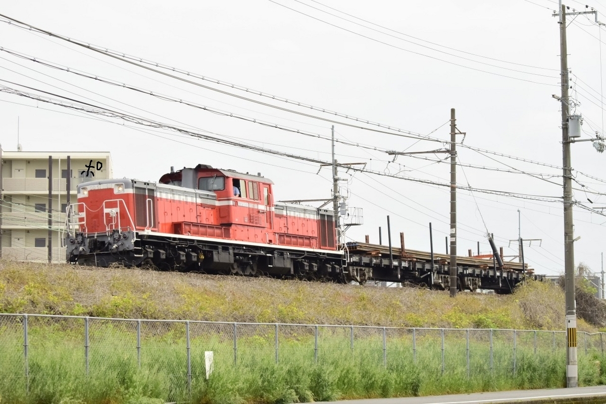 第2322列車 「 DD51牽引の草津工臨を狙う 」 - 写真は鉄で出来ている。