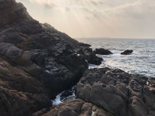 大型の青物は朝マズメより昼 夕マズメの方が出やすい その理由とは 釣れ然なるままに Written By 小泉 貴久