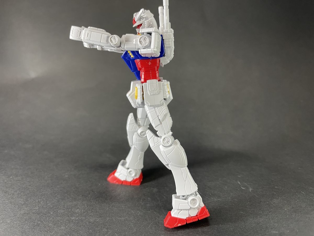 横浜ガンダムファクトリー入場特典1/200 RX-78F00 ガンダム - ガンプラ
