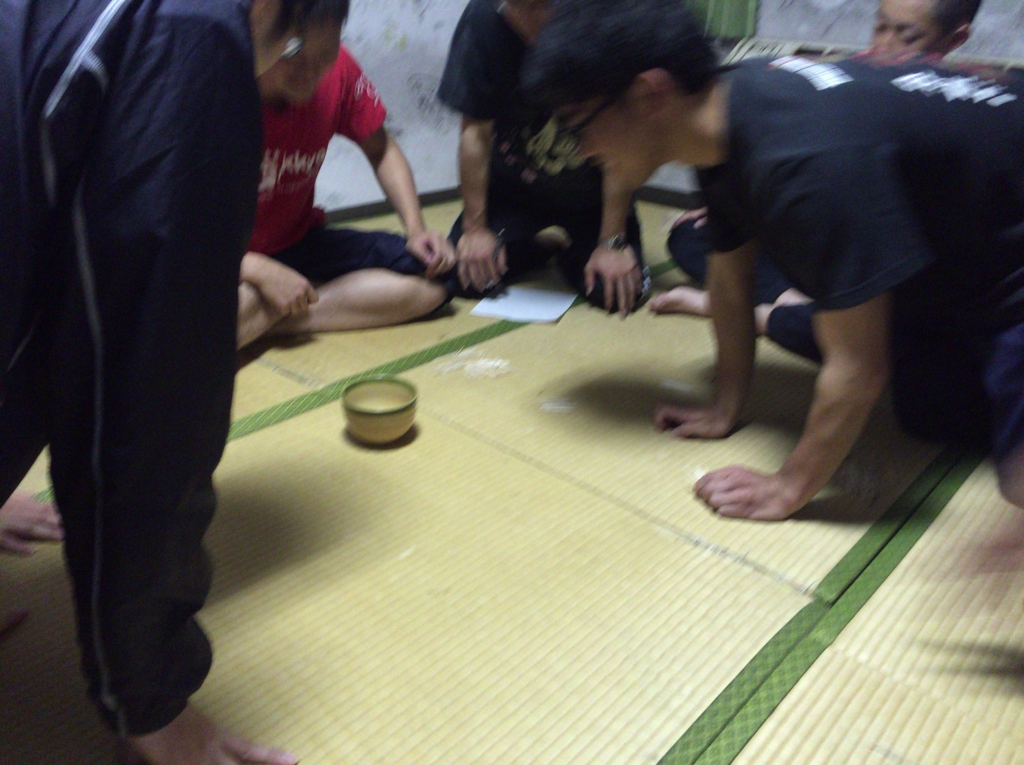 超簡単】チンチロリンという賭博ゲームのルールと道具をまとめてみた