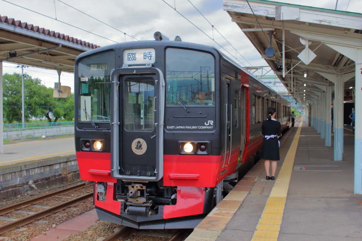 昭和の気動車と平成のスイーツ列車を楽しむ Slとスイーツでめぐる新潟 会津周遊旅行 ２ ひさの乗り鉄ブログ