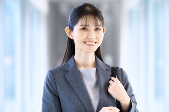 キャリアアドバイザーの女性