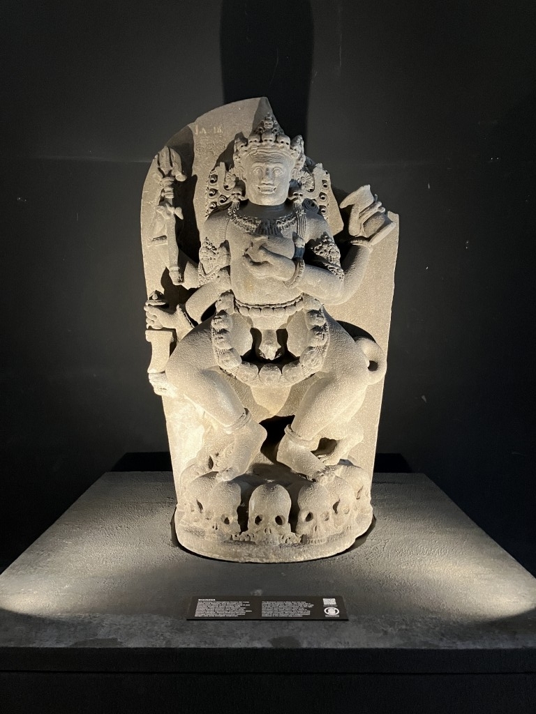 インドネシア国立博物館の展示品（石像・前編） - ノリオの