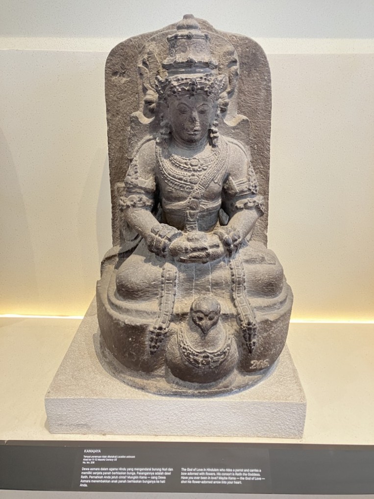 インドネシア国立博物館の展示品（石像・後編） - ノリオの