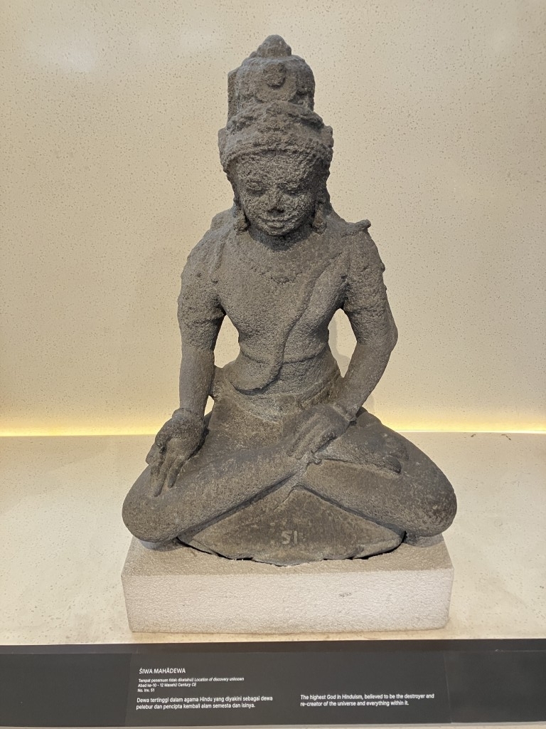 インドネシア国立博物館の展示品（石像・後編） - ノリオの