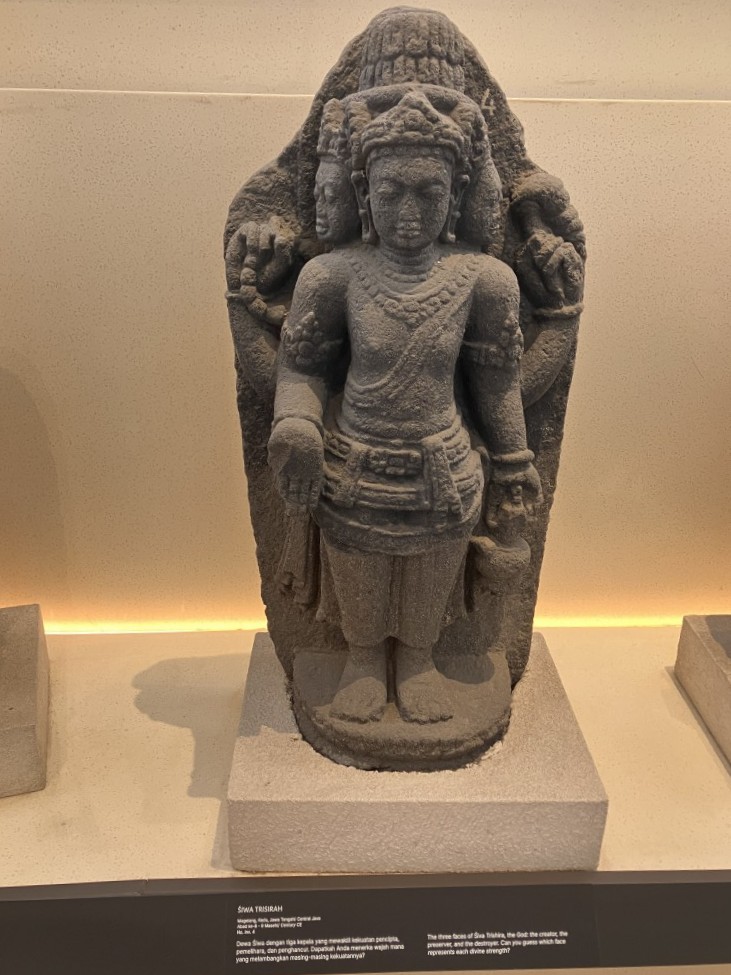 インドネシア国立博物館の展示品（石像・後編） - ノリオの