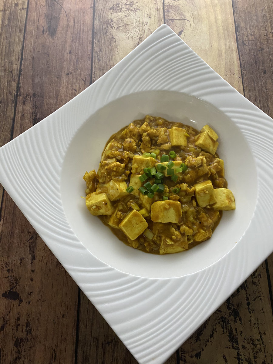 鶏むね肉でカレー麻婆豆腐