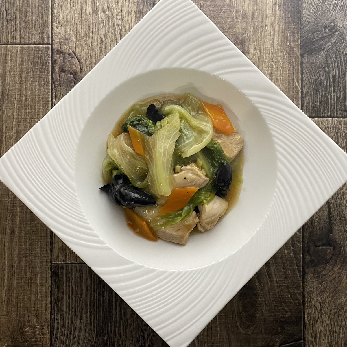 鶏むね肉とレタスの中華あん