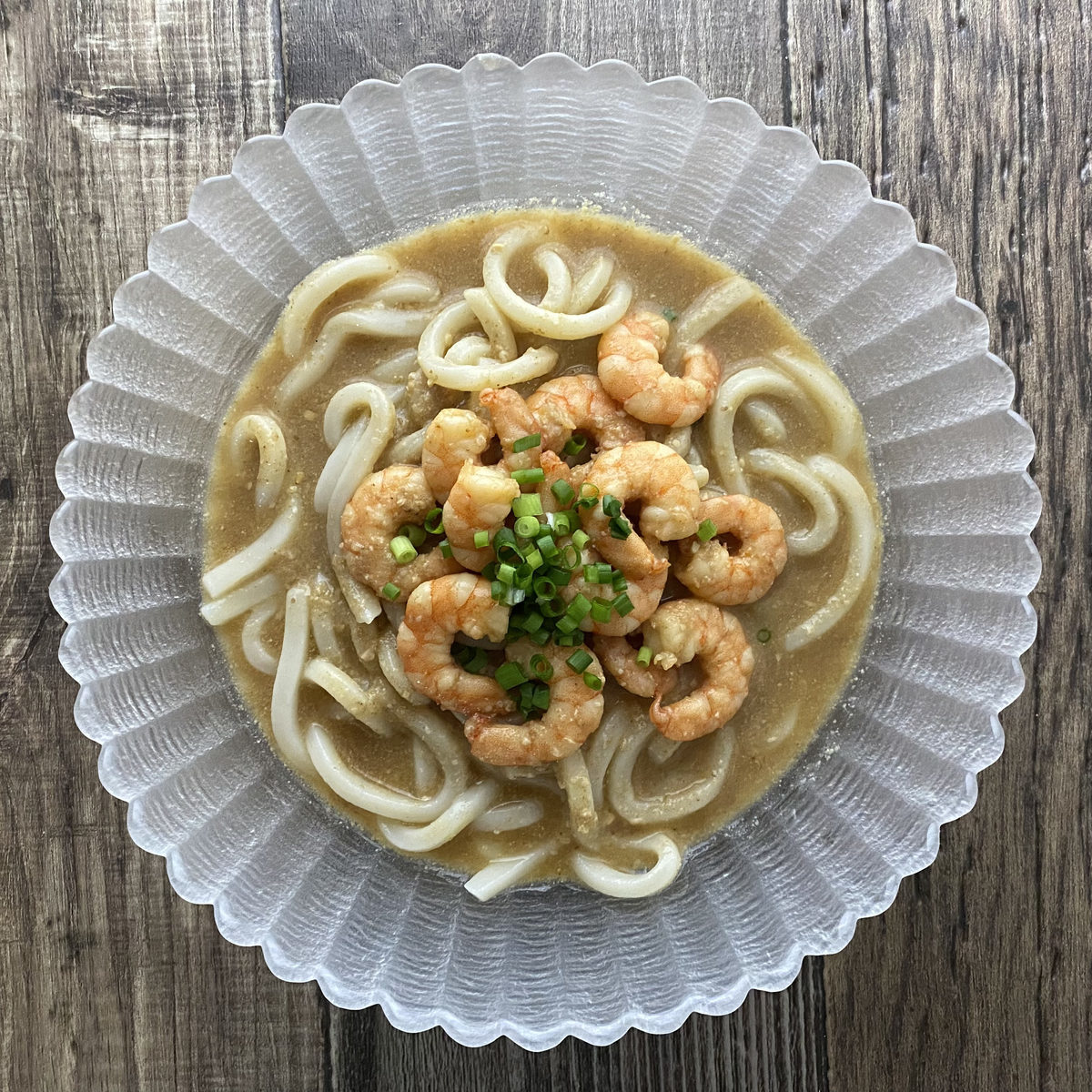 エビの冷やしごまだれうどん