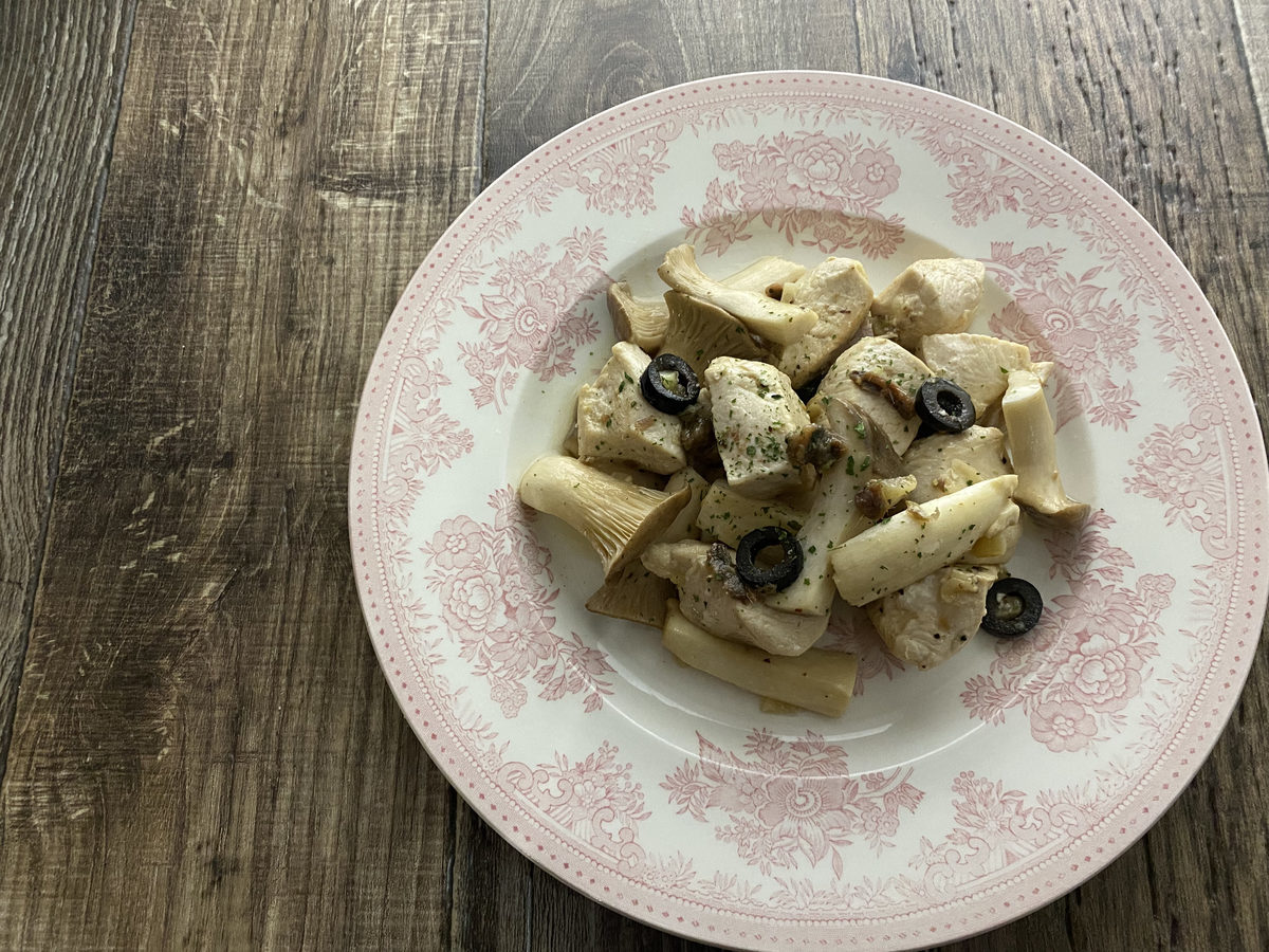 鶏むね肉とエリンギのアンチョビソテー