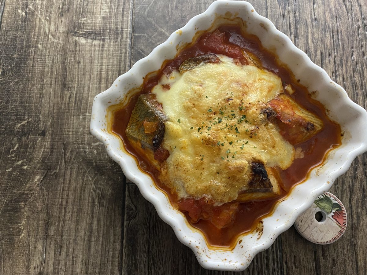 ブリとトマトのチーズ焼き