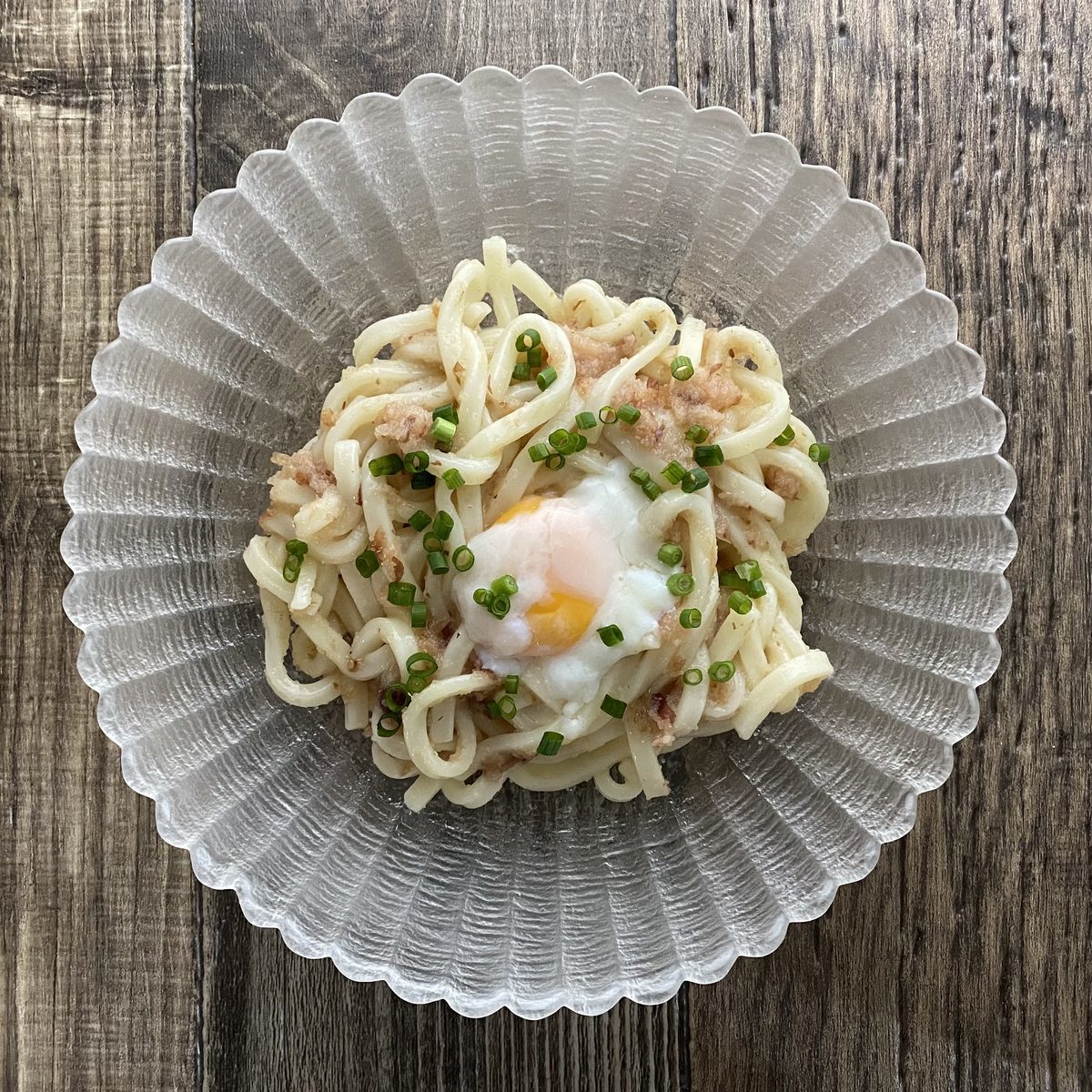 たらこの冷やし温玉うどん