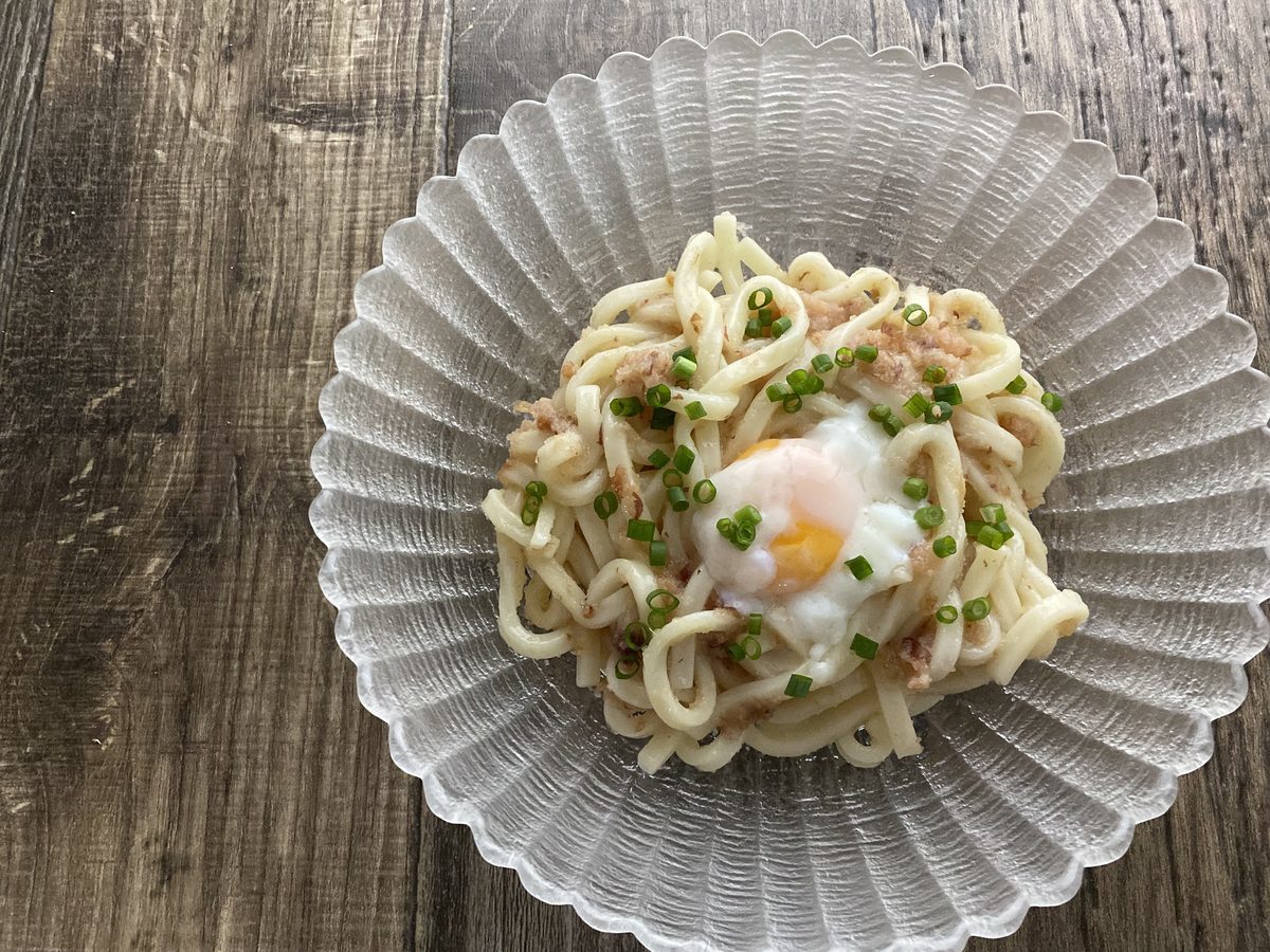 たらこの冷やし温玉うどん