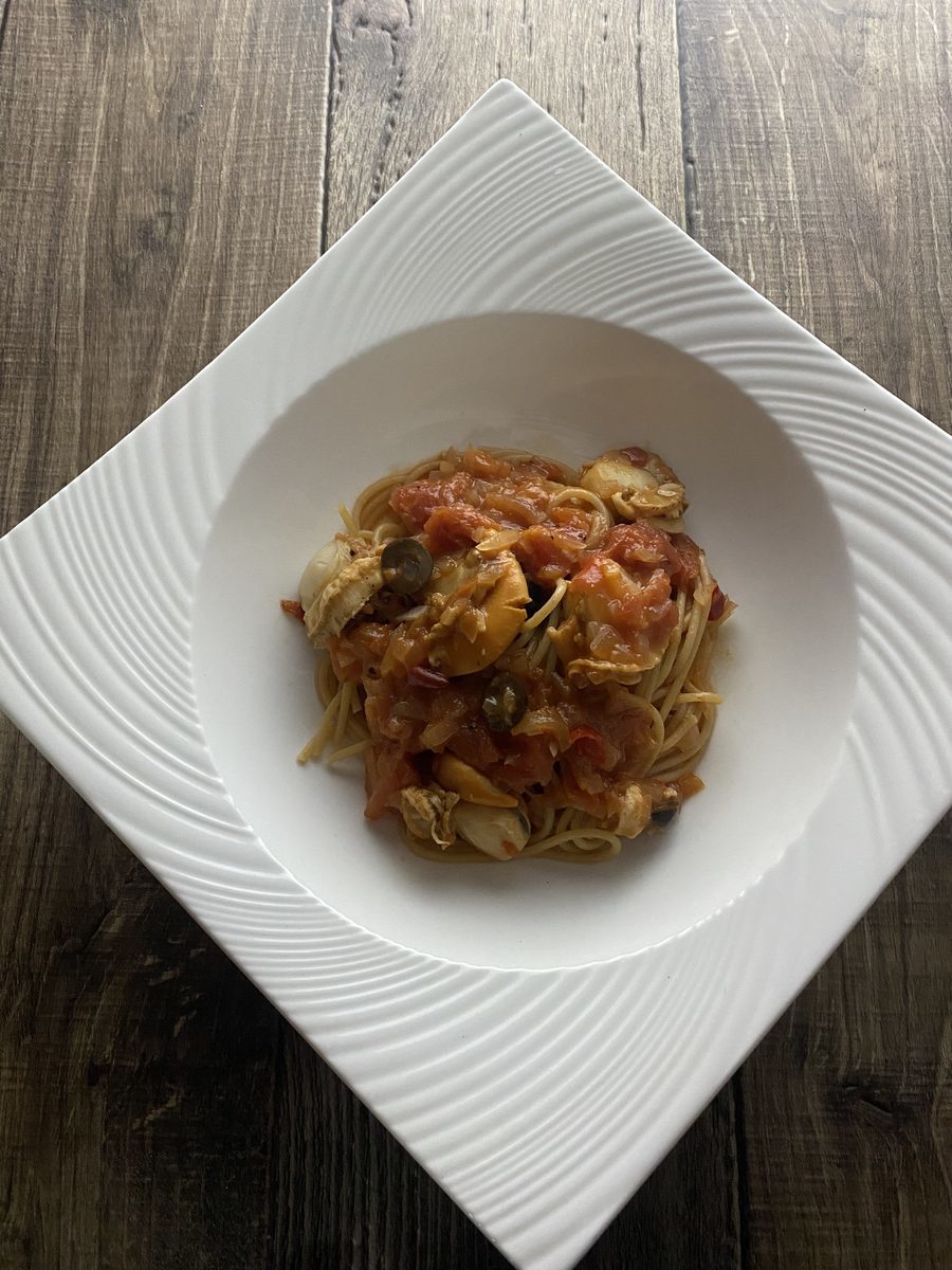 全粒粉のホタテトマトパスタ