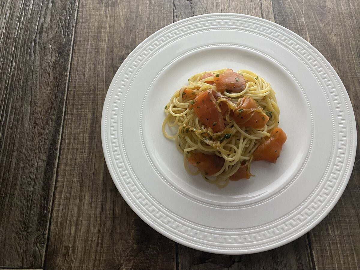 スモークサーモンの大葉冷製パスタ