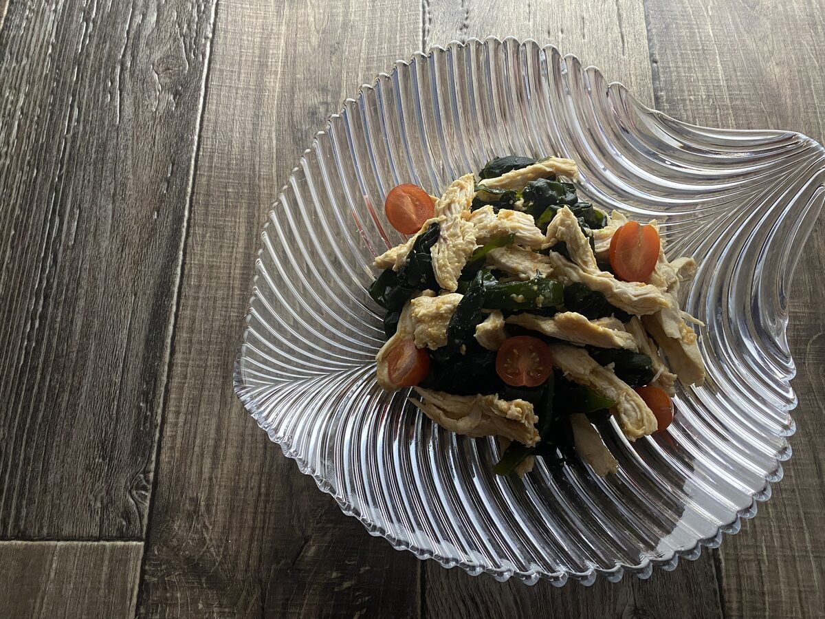 鶏むね肉とわかめの酢味噌和え