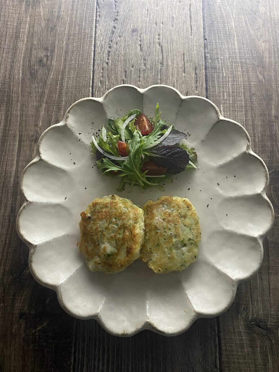 青のりが香る 海鮮はんぺんハンバーグ