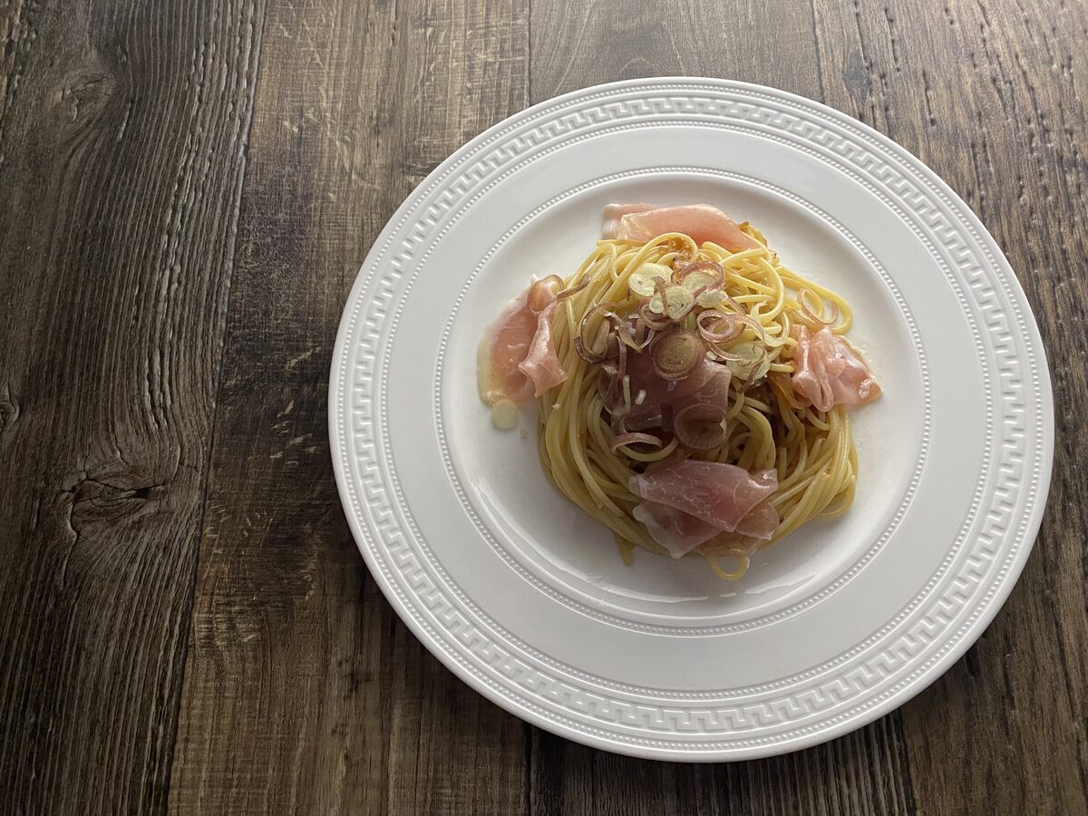 生ハムとみょうがの冷製パスタ