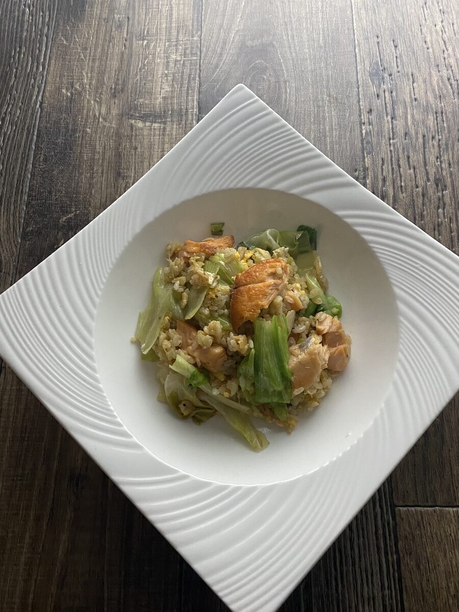 鮭とレタスのチャーハン