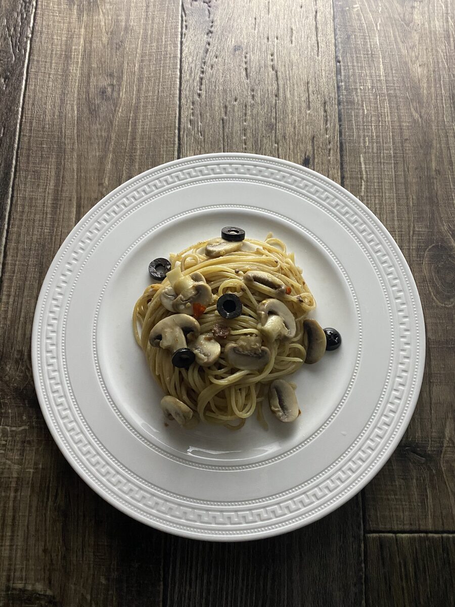 マッシュルームとアンチョビのパスタ