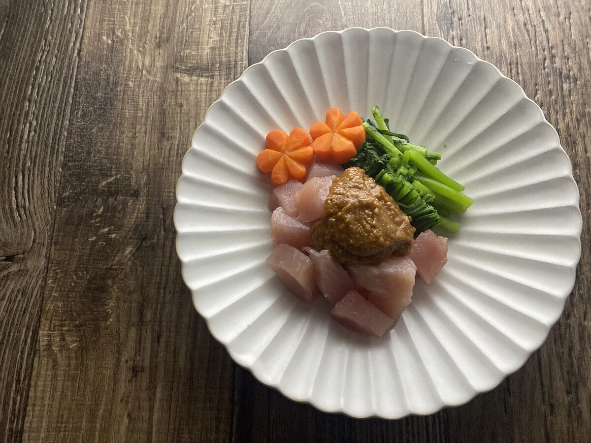 マグロと春菊の辛子酢味噌