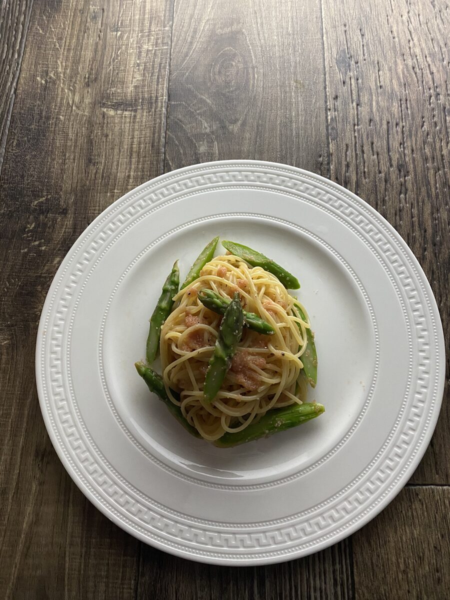 アスパラガスとたらこのパスタ