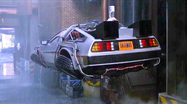 想像していたよりもずっと未来は現実的だね ゆたんぽを抱いて寝る