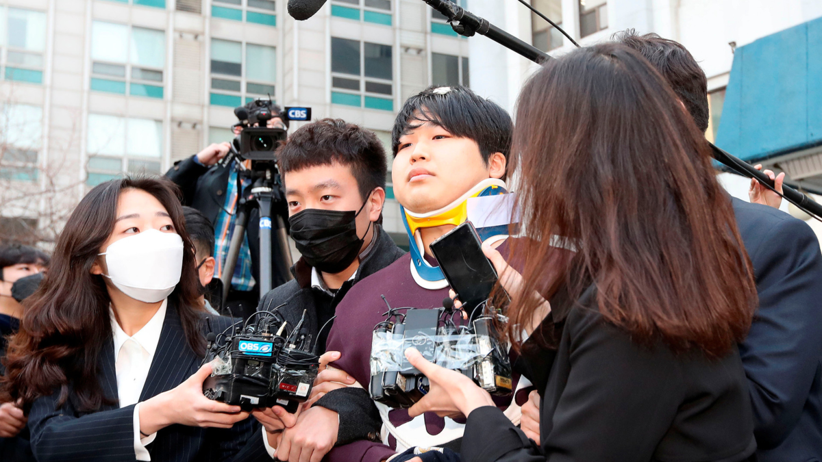 流出　眼鏡　素人 性犯罪には厳罰を、素人モノAVには眼鏡っ娘を - ゆたんぽを抱いて寝る。