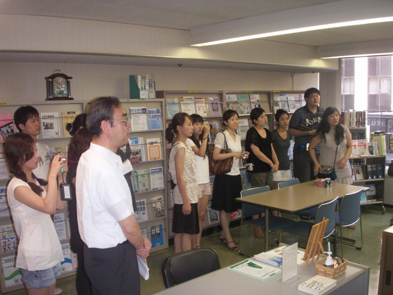 f:id:l-library:20100727103838j:image