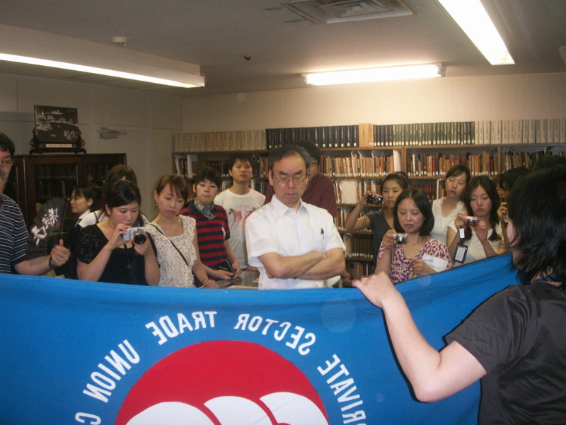 f:id:l-library:20100727111237j:image
