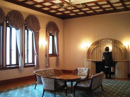 20100111駒場前田邸(内)17.JPG