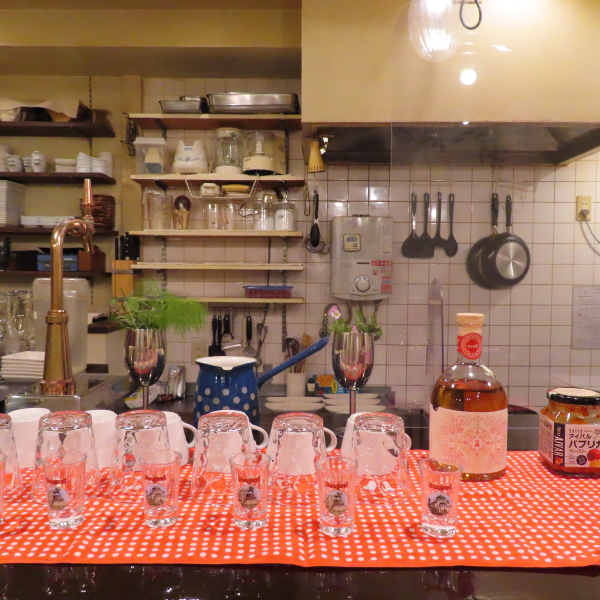 Serbian Night Vol 55 Muckalica ムチュカリッツァ 豚肉のパプリカ煮込み みで がっつりブランチ ランチ Letters From The Serbian Night Serbian Night Vol 55 Muckalica ムチュカリッツァ 豚肉のパプリカ煮込み みで がっつりブランチ ランチ Letters From The Serbian Night