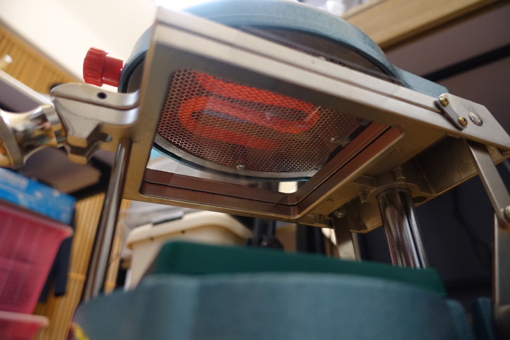 バキュームフォーマー。 - DK Modeling Station