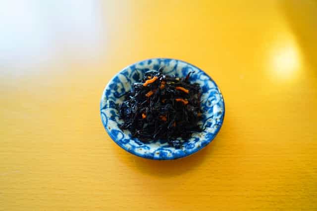 f:id:lambdaty:20200521183156j:plain マグネシウムを含む代表的な食品、干しひじき