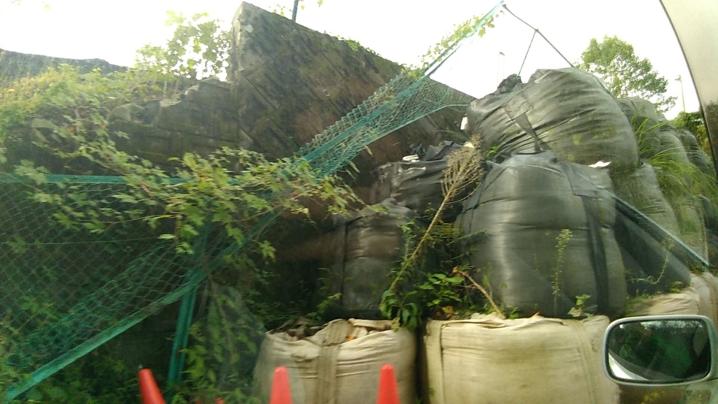 f:id:landimage:20180924214918j:plain f:id:landimage:20180924214918j:plain