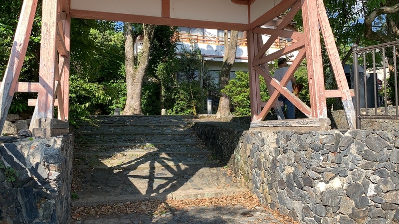 f:id:laquari:20190620081355j:plain f:id:laquari:20190620081355j:plain