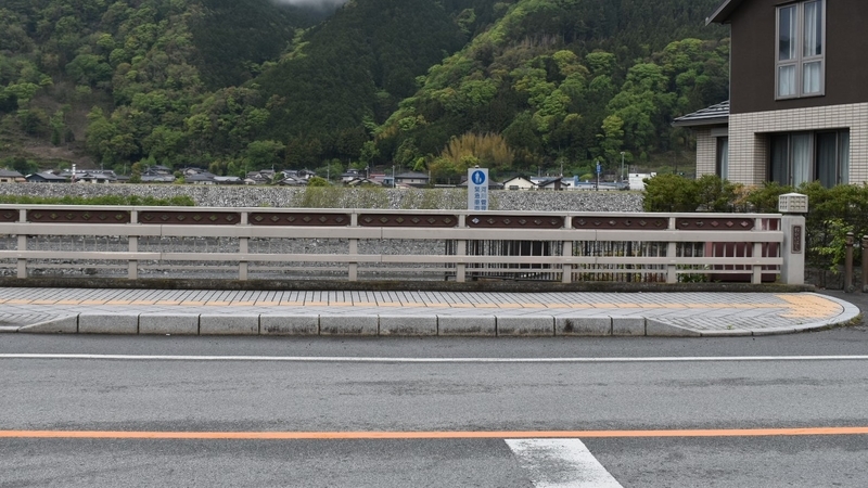 f:id:laquari:20191108204240j:plain f:id:laquari:20191108204240j:plain
