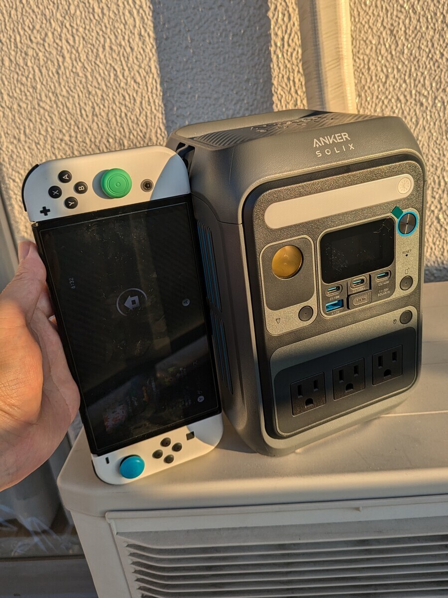 Anker Solix PS60】防災用にポータブル電源とソーラーパネルを
