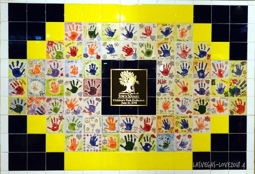 f:id:lasvegas-love:20190302223439j:plain 手形 記念