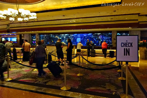 f:id:lasvegas-love:20190306130153j:plain フロント