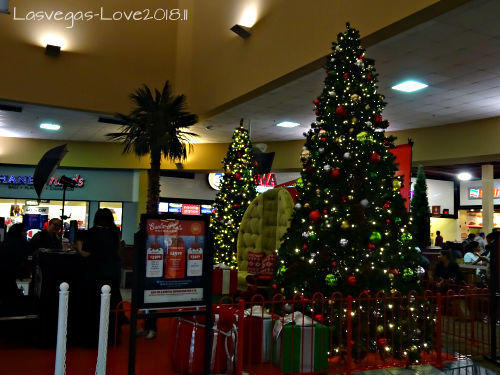 フードコート　クリスマス